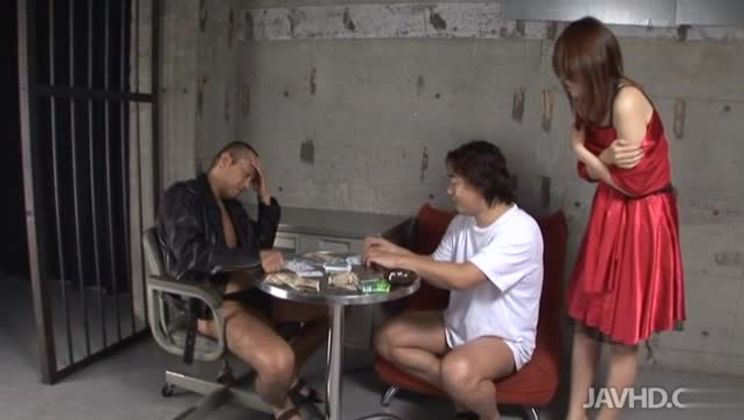 Impresionante vídeo porno oriental de Rino Mizusawa en lencería.