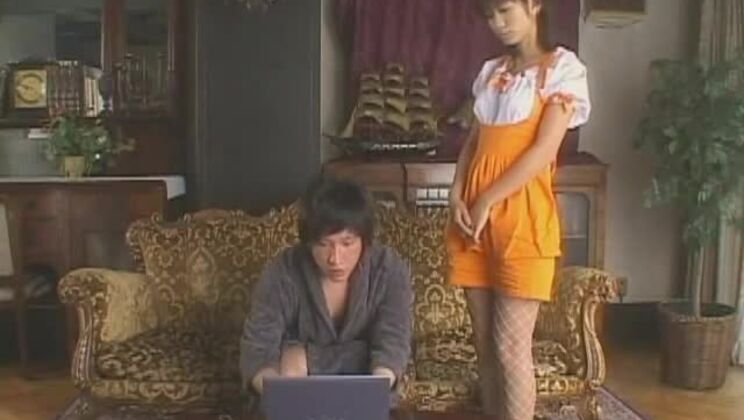 La tentadora japonesa Rin Suzuka