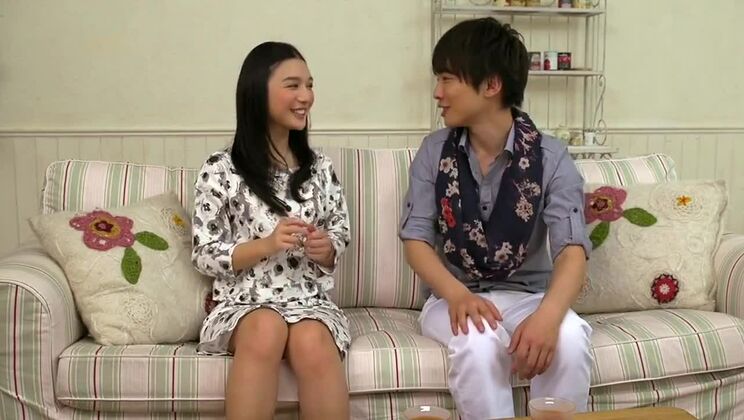 Deslumbrante prostituta oriental