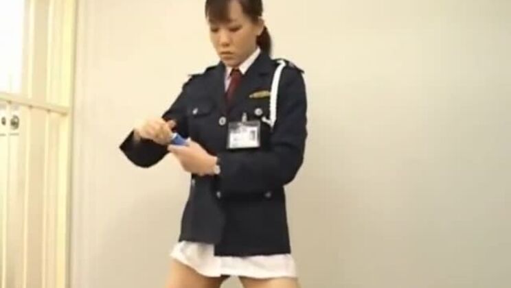 Una dama oriental ambrosíaca fue golpeada con fuerza.