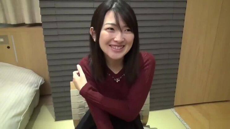 Chica japonesa complaciente con increíble pornografía fetichista