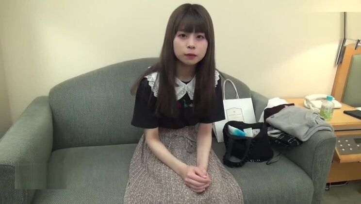 Linda chica asiática en hermoso cosplay porno