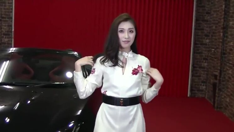 Chica asiática deslumbrante