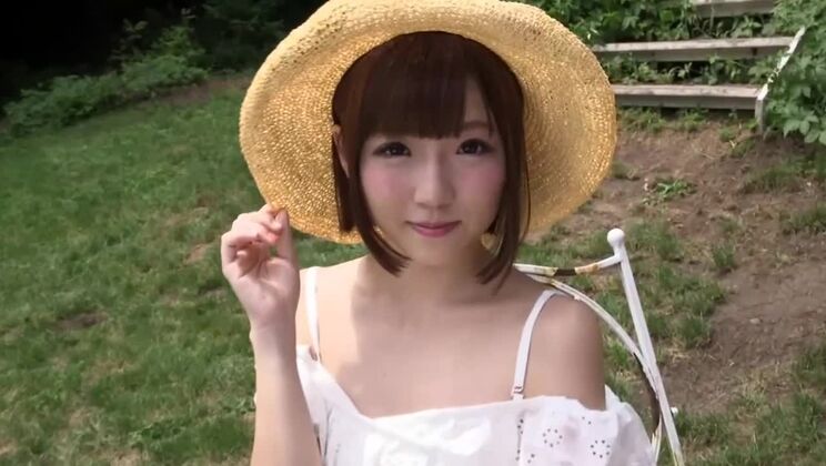 Deslumbrante puta japonesa afuera