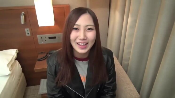 Encantadora chica asiática