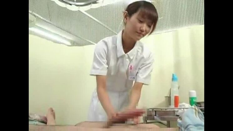 Vídeo porno japonés con Mayuka Kotono, Keiko Shinomiya y Kasumi Kobayashi