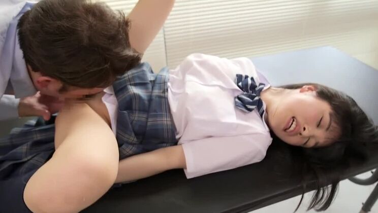 Provocando a una japonesa descarada