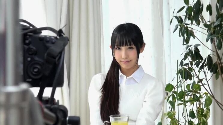 Seduciendo a una japonesa en un vídeo sexual pervertido