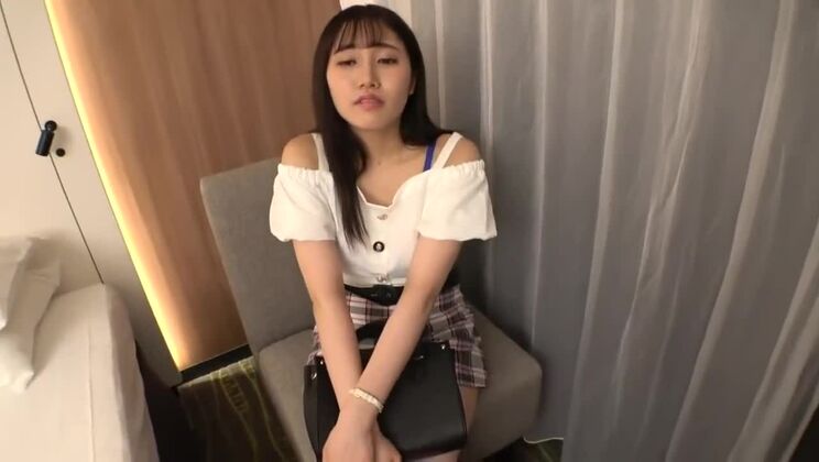 Una hermosa zorra oriental tiene sexo hardcore fantástico