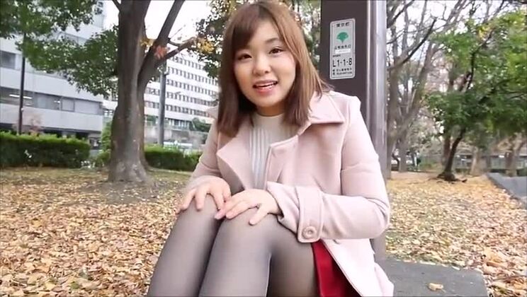 Una dulce asiática fue follada en su primer casting.