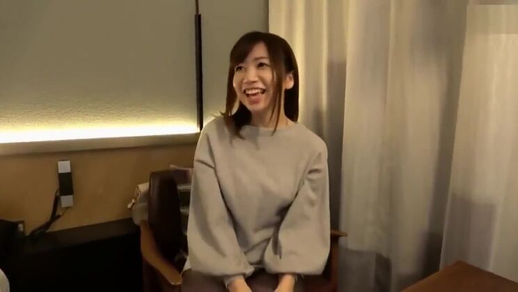 Seductora y voluptuosa prostituta japonesa