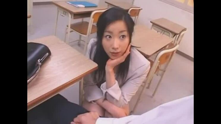 La sensual japonesa Jun Kiyomi