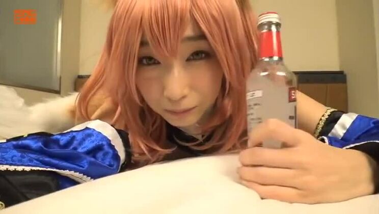 Hermosa japonesa protagonizando un increíble vídeo porno de cosplay