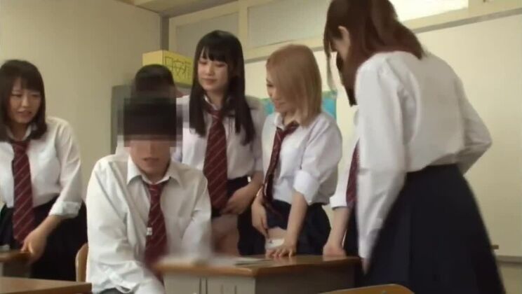 Increíble puta asiática morena