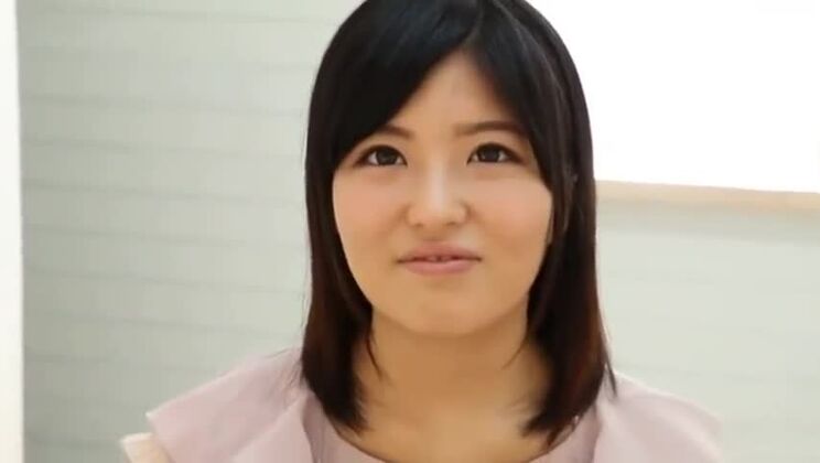 Una divina chica japonesa teniendo sexo hardcore increíble