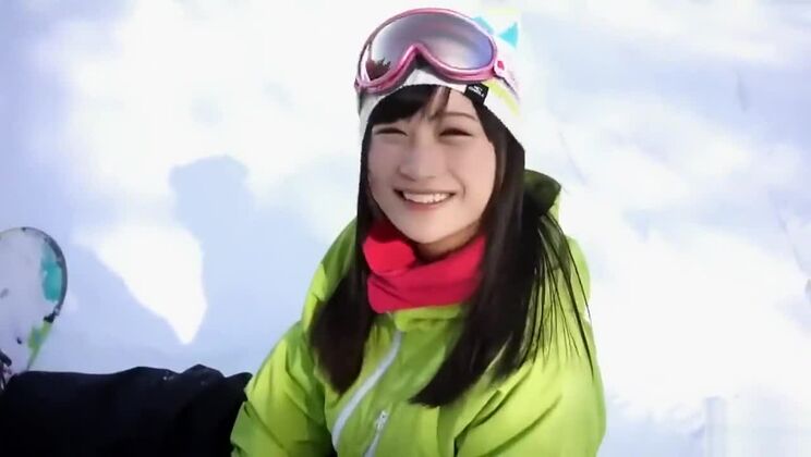 Zorra oriental elegante y de pecho plano