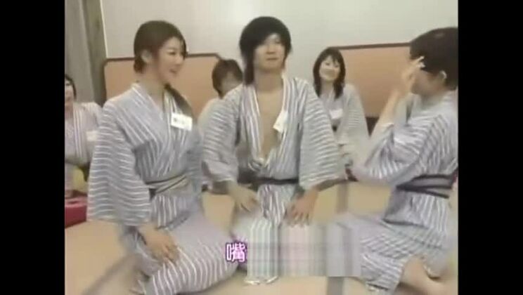 Mi viaje de primavera con orgía con 10 esposas promiscuas -2