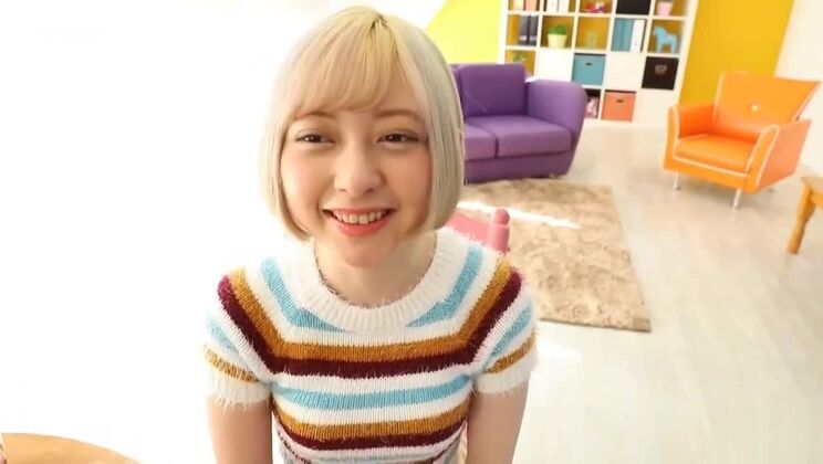 Excelente película para adultos. Amateur exótica y única.