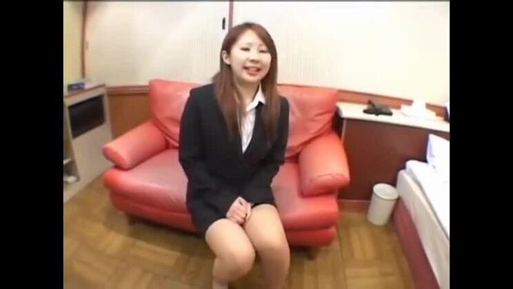 Película porno cachonda Orinando lo mejor, míralo