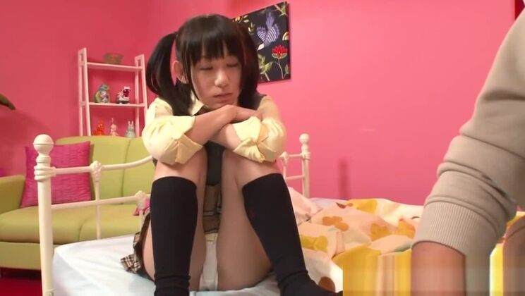 Tragando tetas grandes asiáticas