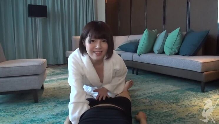 Paseo de adolescente japonesa muy linda