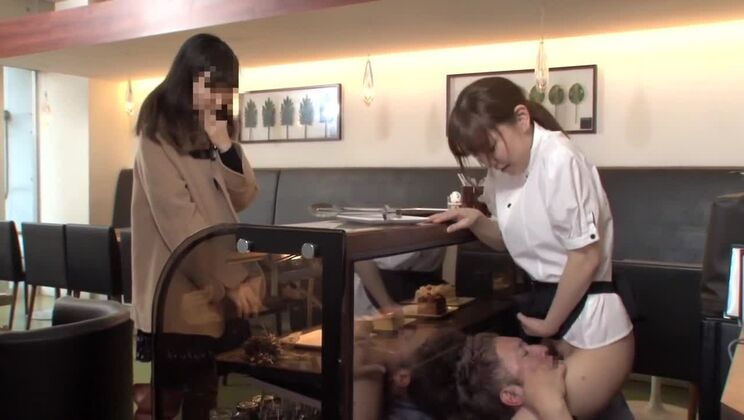 Chica japonesa exótica en escena pornográfica HD.