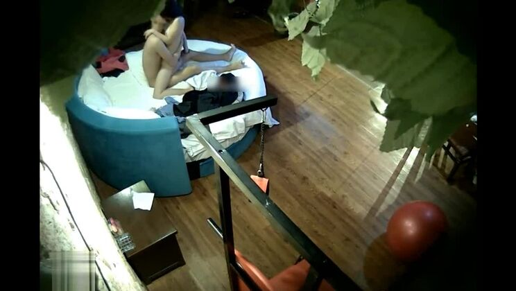 Chica japonesa salvaje en Watch Handjobs, clip JAV de trasero grande como en tus sueños