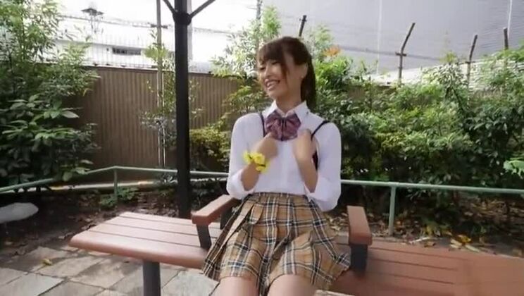 Modelo japonesa salvaje en una fantástica escena JAV sin censura