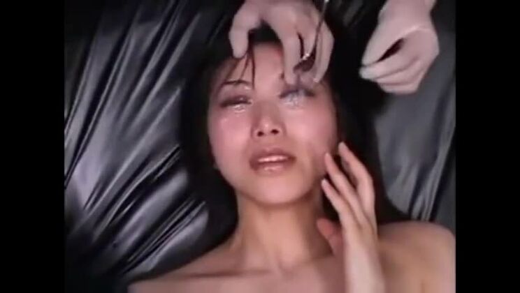 Manía de esperma: Semen en el ojo PARTE I