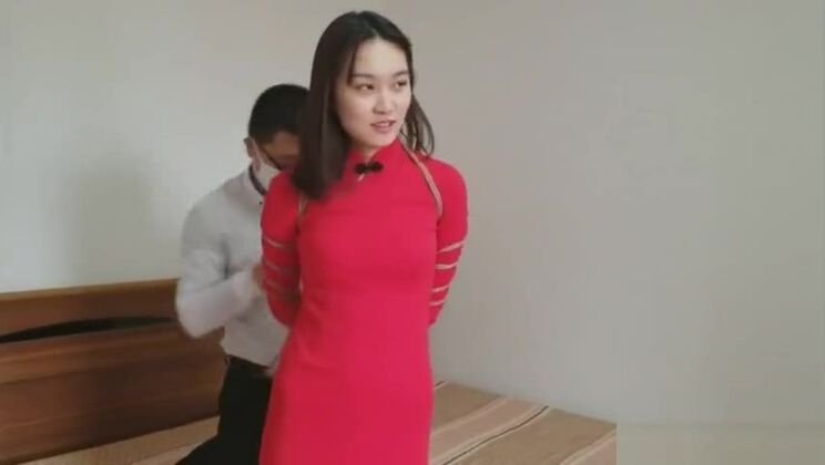 Modelo CHINO恋足屌丝的艳遇