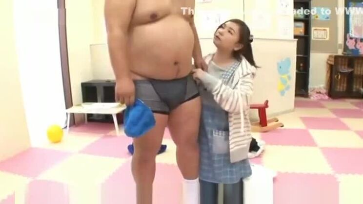 Increíble película XXX de tetas pequeñas, la mejor solo para ti.