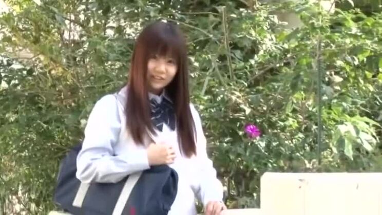 Ídolo de belleza asiática, modelo adolescente softcore