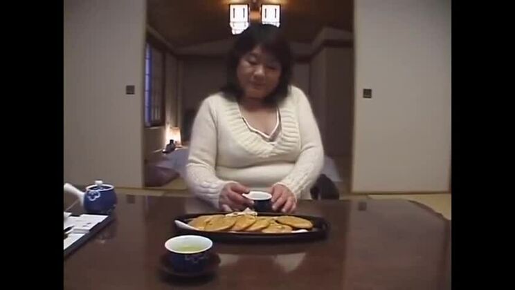 Puta japonesa exclusiva en nuevo vídeo JAV