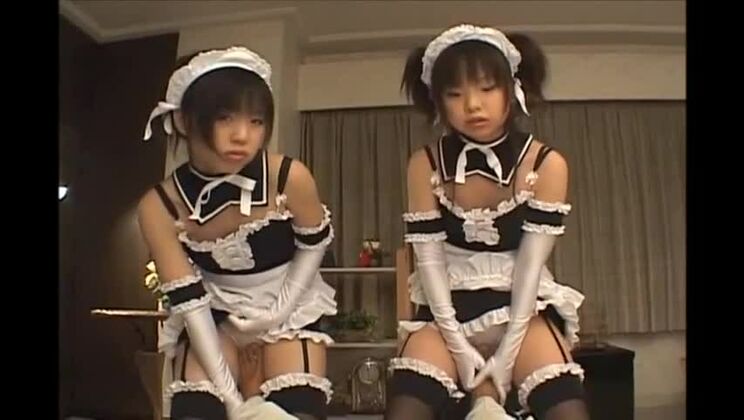La chica japonesa más sexy en el mejor vídeo POV, Maid JAV