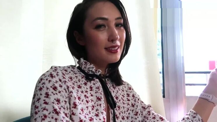 Una mamada descuidada de una mala profesora