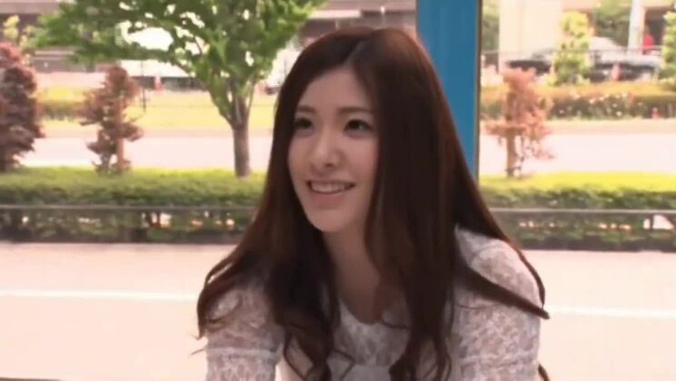 Increíble prostituta japonesa en una escena exótica de JAV, muy guapa.