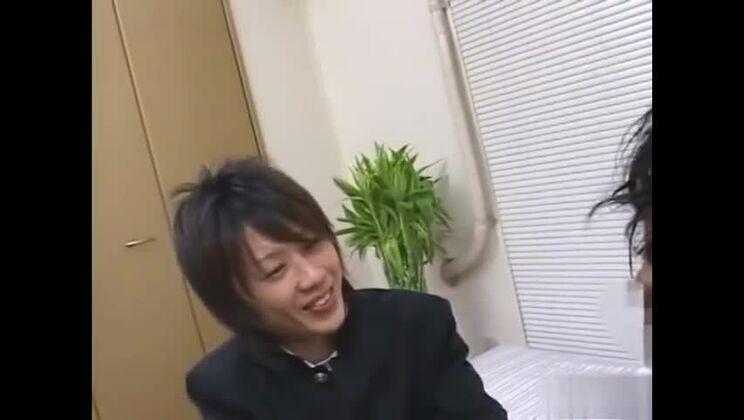 Japón papi rimjob con corrida