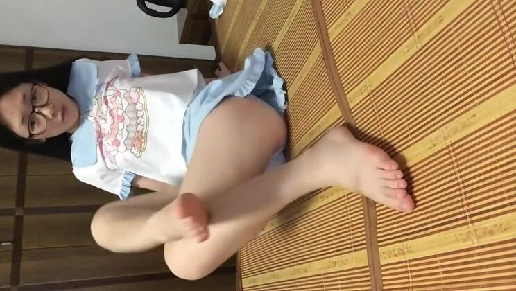 Chica asiática vietnamita Bigo Show parte 1