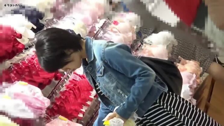 Fabuloso videoclip porno de una mujer sola, el mejor jamás visto.