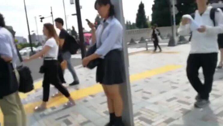 Una chica japonesa increíble en un vídeo JAV exclusivo solo para ti.