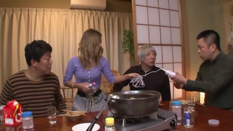 Increíble chica japonesa en la película JAV más reciente, solo aquí.