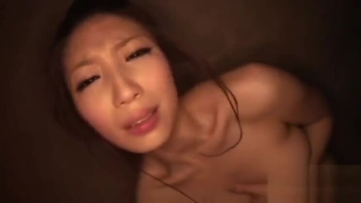 Chica japonesa peluda ama follar parte 5