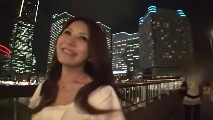 Mihono Tsukimoto en Can College 53 parte 2