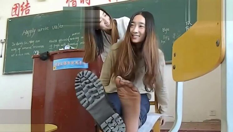 COSQUILLAS CON MEDIAS ASIÁTICAS