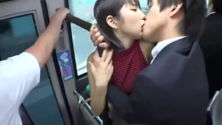 Puta japonesa loca en el vídeo JAV más loco, como en tus sueños.