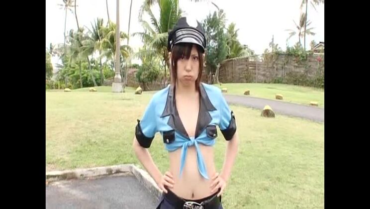 Uki Satake en el especial de la revista Junior