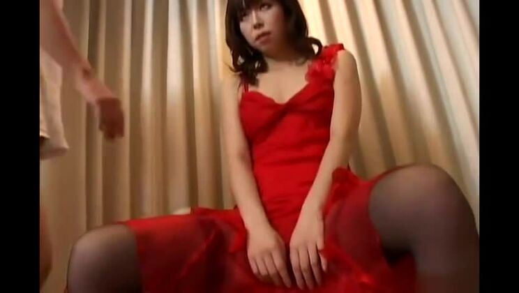 Increíble video sexual de una MILF, el mejor solo para ti.