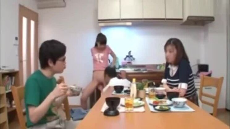 Follada de familia japonesa