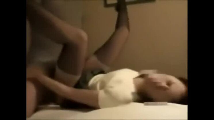 Chica japonesa en el mejor video JAV solo aquí