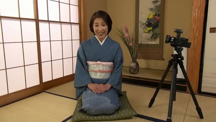 Vídeo XXX loco MILF más loco único